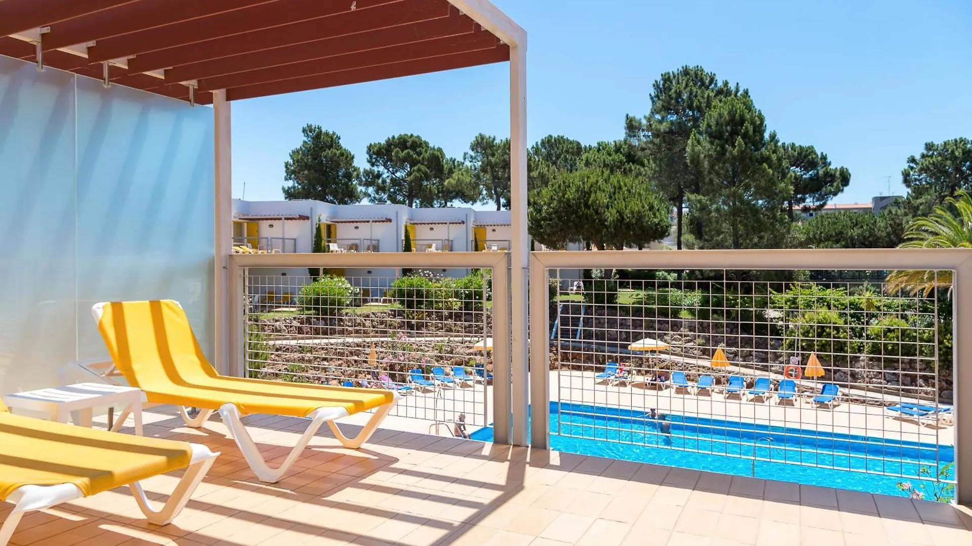 Apartamentos Turisticos Pinhal Da Marina Виламура 4*,