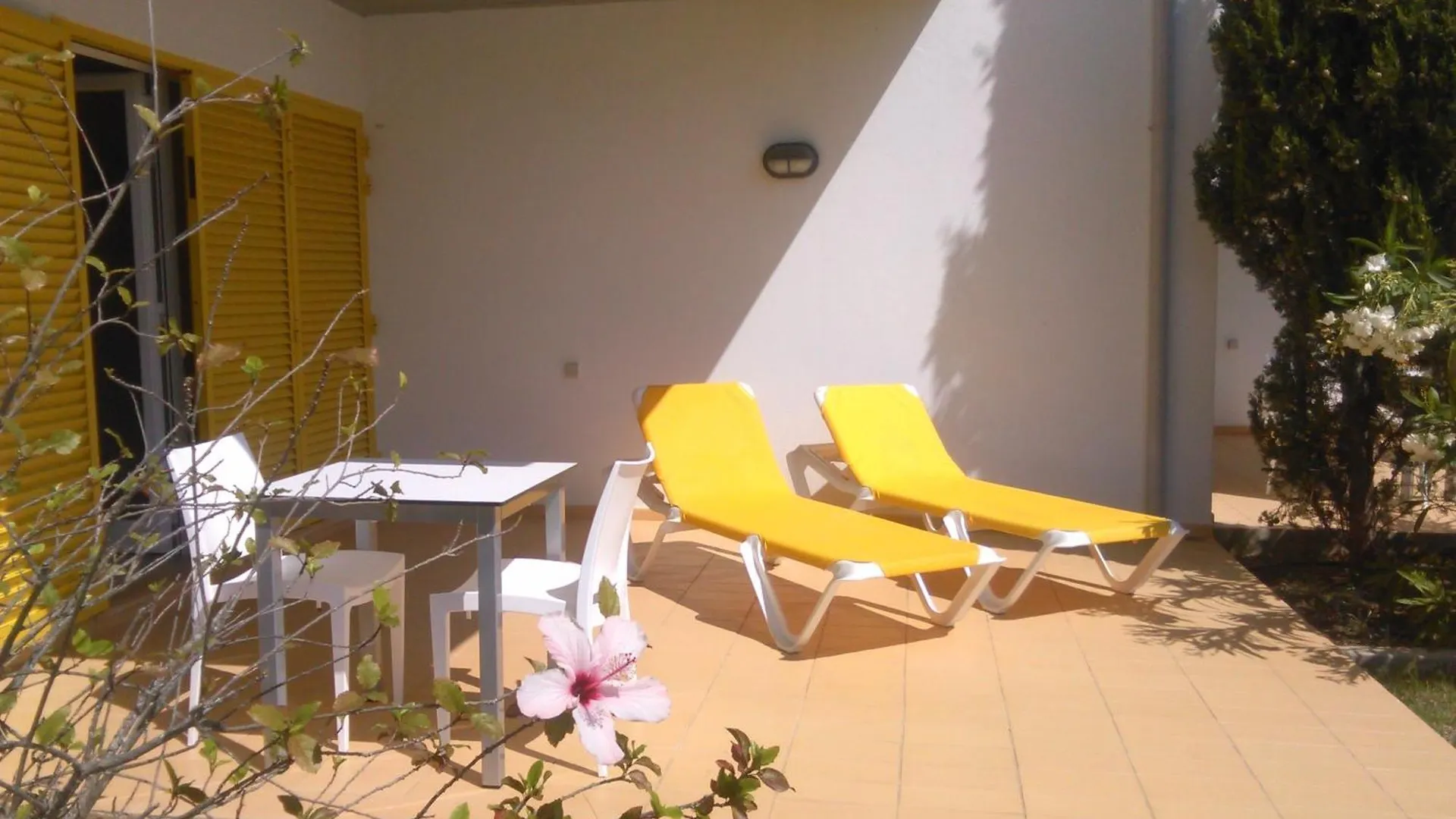 Πάρκο διακοπών Apartamentos Turisticos Pinhal Da Marina Βιλαμούρα